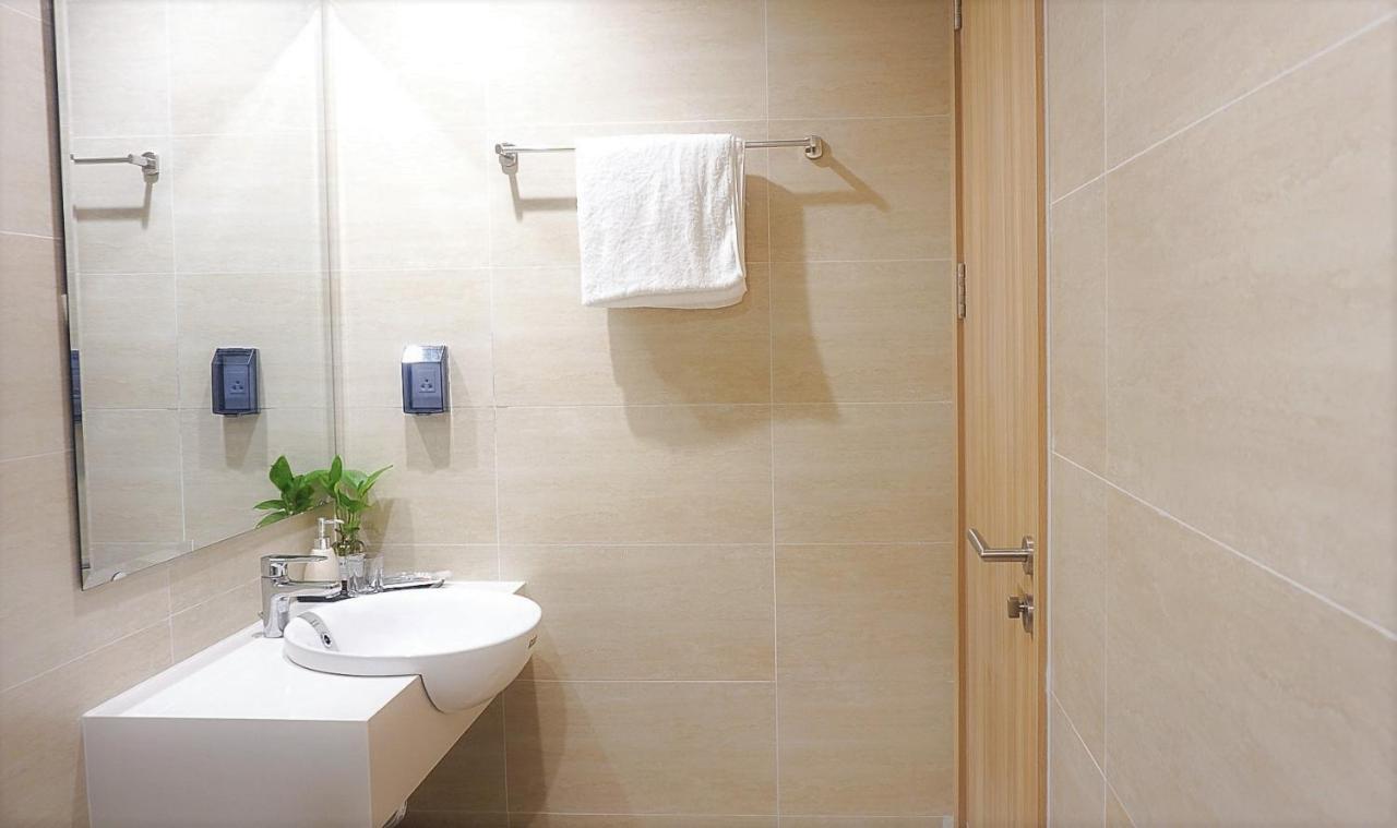Ecobay Halong -Mountain View And Near Marina Beach Hạ Long Exterior foto